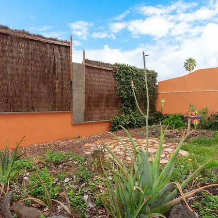 Live Bajamar Bajo Apartment *